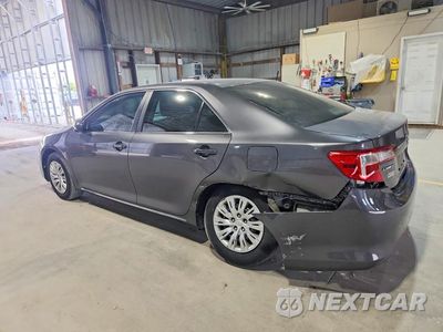 Drugie zdjęcie samochodu z przodu: 2014 TOYOTA CAMRY /LE/ VIN:4T1BF1FK9EU307748 - miniatura