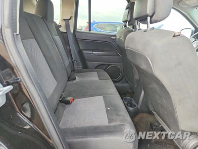 Zdjęcie 10 z 12 samochodu: 2015 JEEP COMPASS SPORT VIN:1C4NJCBA1FD250052 - miniatura