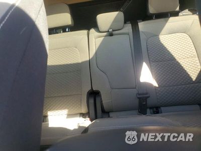 Zdjęcie 10 z 13 samochodu: 2020 FORD ESCAPE SE VIN:1FMCU9G66LUC06724 - miniatura