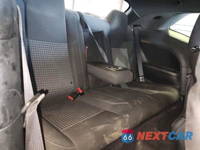 Zdjęcie 10 z 12 samochodu: 2018 DODGE CHALLENGER SXT VIN:2C3CDZAG1JH202302 - miniatura