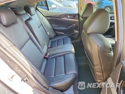 Zdjęcie 10 z 12 samochodu: 2016 NISSAN MAXIMA 3.5 SV VIN:1N4AA6AP2GC442132 - miniatura