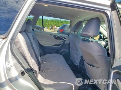 Zdjęcie 10 z 12 samochodu: 2022 TOYOTA RAV4 XLE VIN:4T3RWRFV6NU082333 - miniatura