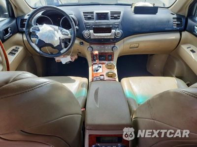 Zdjęcie 15 z 28 samochodu: 2012 TOYOTA HIGHLANDER LIMITED VIN:5TDDK3EH9CS170435 - miniatura