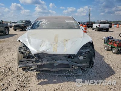 Piąte zdjęcie samochodu w środku: 2016 TESLA MODEL X VIN:5YJXCBE49GF016562 - miniatura