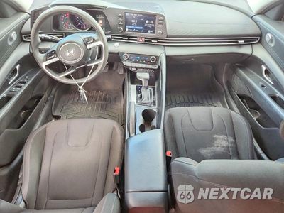 Zdjęcie 8 z 13 samochodu: 2021 HYUNDAI ELANTRA SEL VIN:5NPLM4AGXMH044438 - miniatura