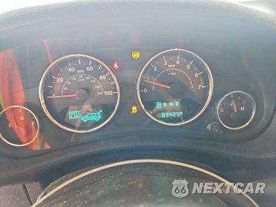 Zdjęcie 9 z 12 samochodu: 2017 JEEP WRANGLER UNLIMITED SPORT VIN:1C4BJWDGXHL651047 - miniatura