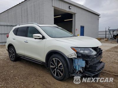 Czwarte zdjęcie samochodu z boku: 2017 NISSAN ROGUE SL VIN:5N1AT2MV2HC789951 - miniatura