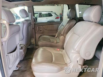Zdjęcie 11 z 13 samochodu: 2005 TOYOTA SIENNA XLE LIMITED 7 PASSENGER VIN:5TDZA22C85S320811 - miniatura
