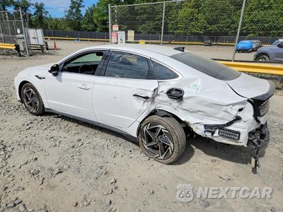 Drugie zdjęcie samochodu z przodu: 2026 HYUNDAI SONATA SEL SPORT VIN:KMHL64JA6TA540330 - miniatura