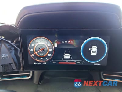 Zdjęcie 9 z 13 samochodu: 2024 HYUNDAI ELANTRA LIMITED VIN:KMHLP4DG2RU678368 - miniatura