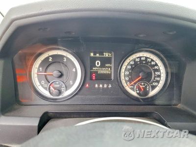 Zdjęcie 9 z 12 samochodu: 2014 RAM 5500 VIN:3C7WRNFL7EG214570 - miniatura