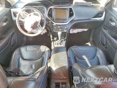 Zdjęcie 8 z 13 samochodu: 2017 JEEP CHEROKEE TRAILHAWK VIN:1C4PJMBS4HW564163 - miniatura