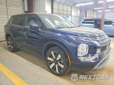 Czwarte zdjęcie samochodu z boku: 2025 MITSUBISHI OUTLANDER SE VIN:JA4J4VA83SZ018818 - miniatura