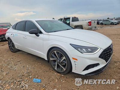 Czwarte zdjęcie samochodu z boku: 2021 HYUNDAI SONATA SEL PLUS VIN:5NPEJ4J24MH121407 - miniatura