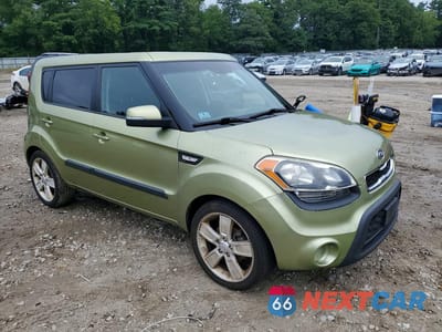 Czwarte zdjęcie samochodu z boku: 2012 KIA SOUL + VIN:KNDJT2A6XC7468517 - miniatura