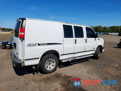 Trzecie zdjęcie samochodu z tyłu: 2013 CHEVROLET EXPRESS G1500 VIN:1GCSHAF44D1188555 - miniatura