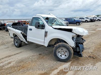 Czwarte zdjęcie samochodu z boku: 2017 FORD F250 SUPER DUTY VIN:1FTBF2B62HED68683 - miniatura