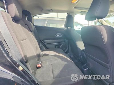 Zdjęcie 10 z 12 samochodu: 2018 HONDA HR-V EX VIN:3CZRU6H53JG715344 - miniatura