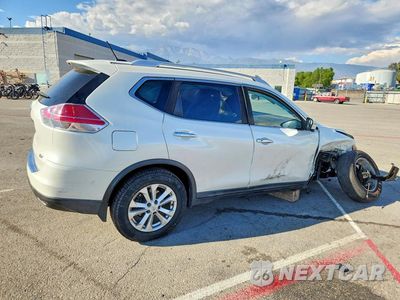 Trzecie zdjęcie samochodu z tyłu: 2016 NISSAN ROGUE SV VIN:KNMAT2MT2GP729873 - miniatura