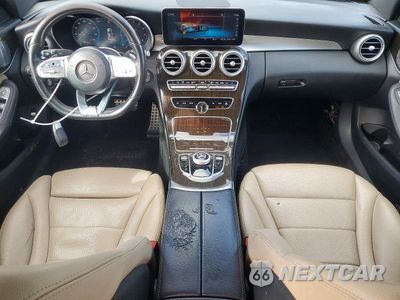 Zdjęcie 8 z 12 samochodu: 2019 MERCEDES-BENZ C 300 4MATIC VIN:55SWF8EB9KU318865 - miniatura