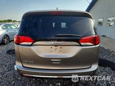 Zdjęcie 6 z 13 samochodu: 2017 CHRYSLER PACIFICA TOURING L VIN:2C4RC1BG6HR777234 - miniatura
