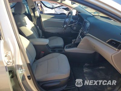 Zdjęcie 7 z 12 samochodu: 2020 HYUNDAI ELANTRA SEL VIN:5NPD84LF8LH583930 - miniatura