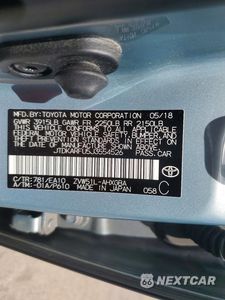 Zdjęcie 12 z 12 samochodu: 2018 TOYOTA PRIUS FOUR VIN:JTDKARFU5J3554526 - miniatura