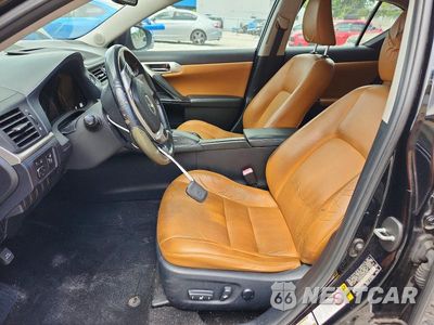 Zdjęcie 7 z 13 samochodu: 2011 LEXUS CT 200 VIN:JTHKD5BH9B2042363 - miniatura