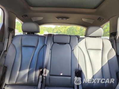 Zdjęcie 10 z 13 samochodu: 2020 AUDI Q7 PREMIUM PLUS VIN:WA1LXAF77LD007229 - miniatura