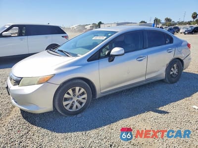 2012 HONDA CIVIC LX 19XFB2F52CE304042 - główne zdjęcie licytacji z USA - miniatura