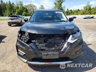 Piąte zdjęcie samochodu w środku: 2017 NISSAN ROGUE S VIN:JN8AT2MV8HW028395 - miniatura