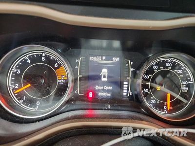 Zdjęcie 9 z 13 samochodu: 2017 JEEP CHEROKEE LATITUDE VIN:1C4PJMCB1HW531121 - miniatura