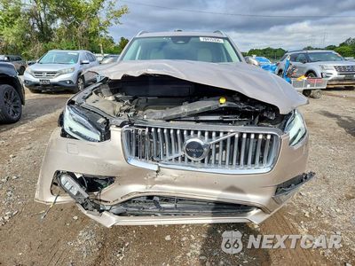 Piąte zdjęcie samochodu w środku: 2024 VOLVO XC90 PLUS VIN:YV4062PE2R1188536 - miniatura