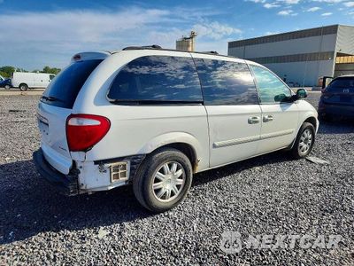 Trzecie zdjęcie samochodu z tyłu: 2006 CHRYSLER TOWN & COUNTRY TOURING VIN:2A4GP54LX6R802947 - miniatura