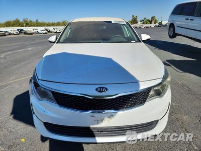 Piąte zdjęcie samochodu w środku: 2017 KIA OPTIMA LX VIN:5XXGT4L33HG128441 - miniatura