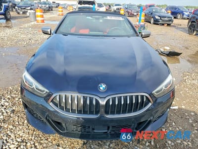 Piąte zdjęcie samochodu w środku: 2019 BMW M850XI VIN:WBAFY4C59KBX38790 - miniatura