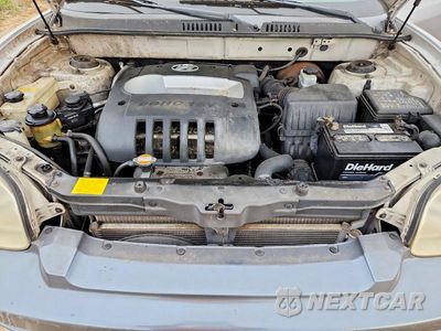Zdjęcie 12 z 13 samochodu: 2002 HYUNDAI SANTA FE BASE VIN:KM8SB12B32U316104 - miniatura