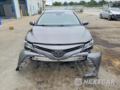 Piąte zdjęcie samochodu w środku: 2020 TOYOTA CAMRY LE VIN:4T1C11AK0LU992374 - miniatura