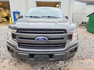 Piąte zdjęcie samochodu w środku: 2018 FORD F150 SUPERCREW VIN:1FTEW1EP8JFE61641 - miniatura