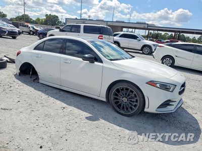 Czwarte zdjęcie samochodu z boku: 2019 MERCEDES-BENZ A 220 VIN:WDD3G4EB2KW024588 - miniatura