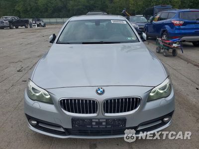 Piąte zdjęcie samochodu w środku: 2016 BMW 528 XI VIN:WBA5A7C50GG145721 - miniatura