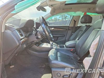 Zdjęcie 7 z 13 samochodu: 2018 AUDI Q5 PREMIUM VIN:WA1ANAFY7J2017113 - miniatura