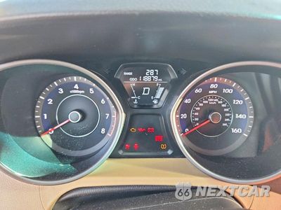 Zdjęcie 9 z 13 samochodu: 2013 HYUNDAI ELANTRA GLS VIN:5NPDH4AE5DH307118 - miniatura