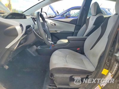 Zdjęcie 7 z 12 samochodu: 2016 TOYOTA PRIUS TWO VIN:JTDKBRFU9G3525570 - miniatura
