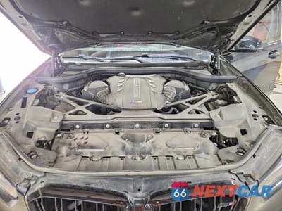 Zdjęcie 12 z 13 samochodu: 2023 BMW X5 M VIN:5YMJU0C05P9P06947 - miniatura