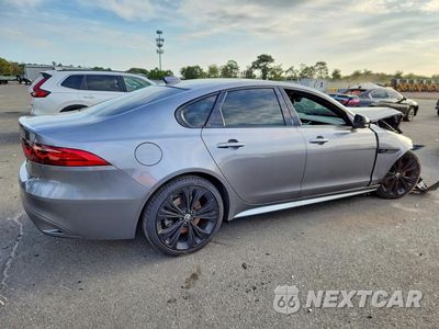 Trzecie zdjęcie samochodu z tyłu: 2024 JAGUAR XF R-DYNAMIC SE VIN:SAJBL4GXXRCY96315 - miniatura