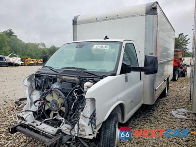 2021 GMC SAVANA BOX TRUCK 7GZ37TC72MN013525 - główne zdjęcie licytacji z USA - miniatura