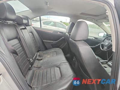Zdjęcie 10 z 12 samochodu: 2014 VOLKSWAGEN JETTA SEL VIN:3VWL17AJ3EM410951 - miniatura