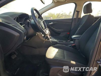 Zdjęcie 7 z 12 samochodu: 2017 FORD FOCUS SEL VIN:1FADP3M20HL253684 - miniatura