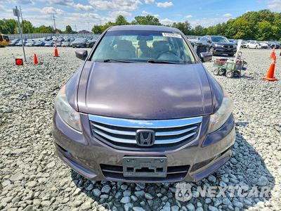Piąte zdjęcie samochodu w środku: 2011 HONDA ACCORD EXL VIN:1HGCP3F88BA016467 - miniatura